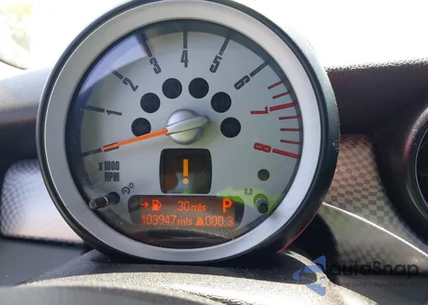 2009 Mini Cooper S from USA, damaged, VIN WMWMF73539TW85569